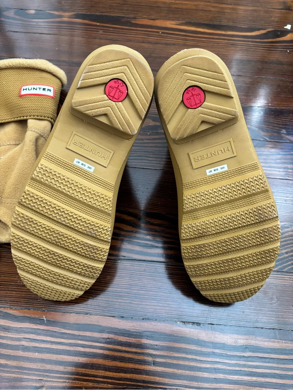 Hunter Chelsea Rain Boots